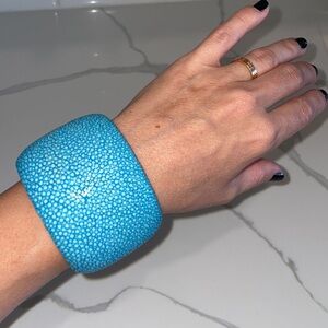 Black Label Turquoise Sting Ray Bracelt